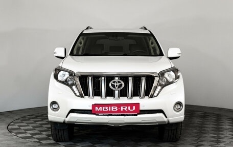 Toyota Land Cruiser Prado 150 рестайлинг 2, 2016 год, 3 499 000 рублей, 2 фотография
