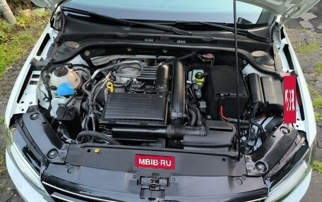 Volkswagen Jetta VI, 2016 год, 1 550 000 рублей, 18 фотография