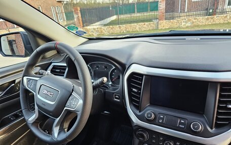GMC Acadia II, 2020 год, 2 399 000 рублей, 9 фотография