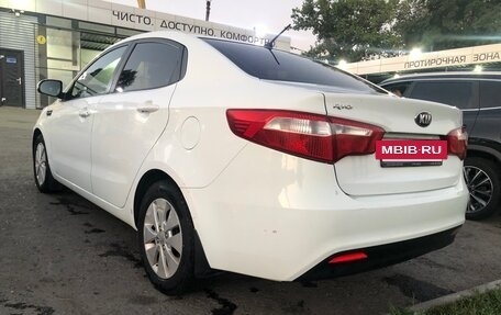 KIA Rio III рестайлинг, 2013 год, 780 000 рублей, 3 фотография