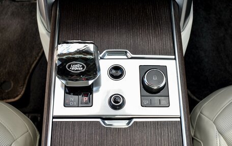 Land Rover Range Rover IV рестайлинг, 2022 год, 17 960 000 рублей, 10 фотография