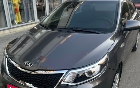 KIA Rio III рестайлинг, 2015 год, 890 000 рублей, 2 фотография