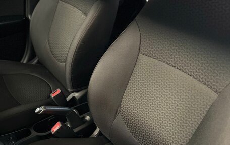 KIA Rio III рестайлинг, 2015 год, 890 000 рублей, 9 фотография