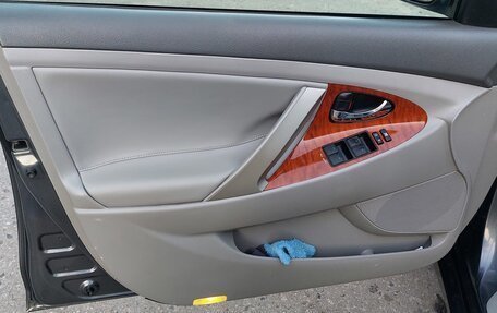 Toyota Camry, 2010 год, 1 280 000 рублей, 20 фотография
