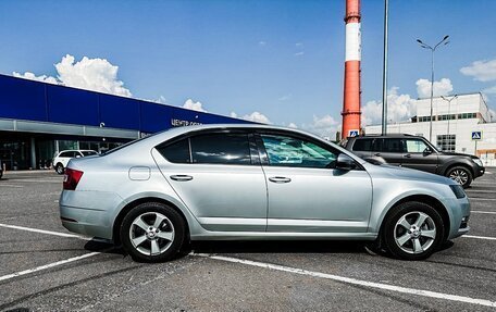 Skoda Octavia, 2019 год, 1 800 000 рублей, 2 фотография