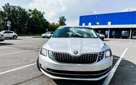 Skoda Octavia, 2019 год, 1 800 000 рублей, 6 фотография