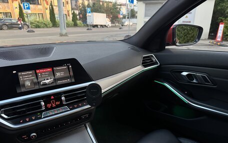 BMW 3 серия, 2019 год, 3 600 000 рублей, 8 фотография