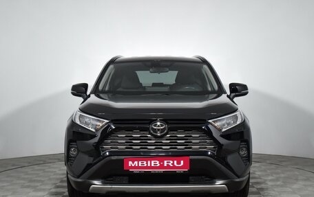 Toyota RAV4, 2020 год, 3 290 000 рублей, 2 фотография