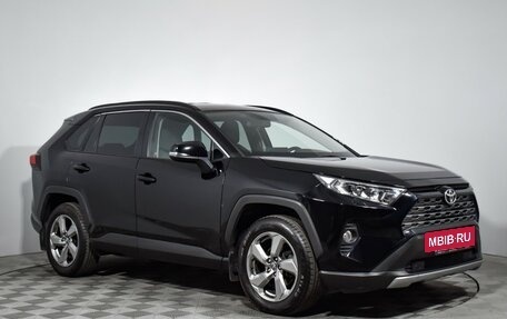 Toyota RAV4, 2020 год, 3 290 000 рублей, 3 фотография