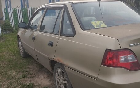 Daewoo Nexia I рестайлинг, 2010 год, 100 000 рублей, 2 фотография