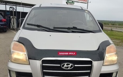 Hyundai H-1 II рестайлинг, 2005 год, 730 000 рублей, 1 фотография