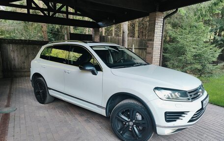 Volkswagen Touareg III, 2017 год, 3 900 000 рублей, 3 фотография
