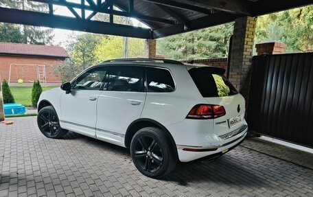 Volkswagen Touareg III, 2017 год, 3 900 000 рублей, 4 фотография