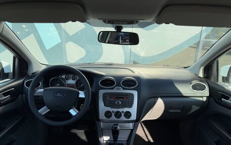 Ford Focus II рестайлинг, 2009 год, 735 000 рублей, 2 фотография