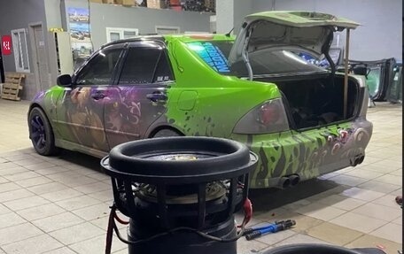 Toyota Altezza, 2000 год, 1 100 000 рублей, 1 фотография