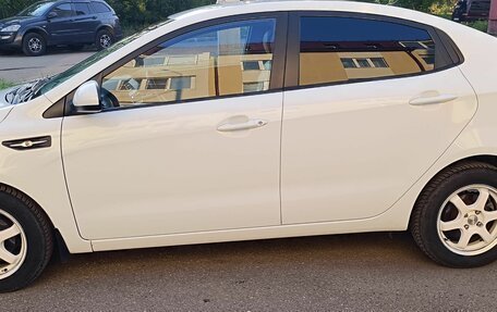 KIA Rio III рестайлинг, 2015 год, 970 000 рублей, 11 фотография