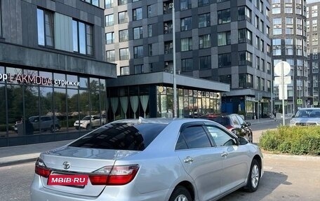 Toyota Camry, 2017 год, 1 550 000 рублей, 5 фотография
