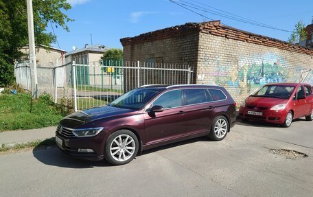 Volkswagen Passat B8 рестайлинг, 2017 год, 2 100 000 рублей, 2 фотография
