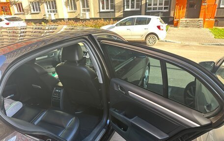 Skoda Superb III рестайлинг, 2014 год, 1 200 000 рублей, 16 фотография