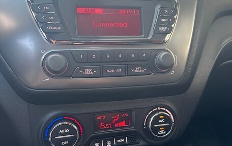 KIA Rio III рестайлинг, 2012 год, 1 000 000 рублей, 17 фотография
