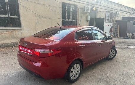 KIA Rio III рестайлинг, 2012 год, 1 000 000 рублей, 8 фотография