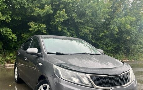 KIA Rio III рестайлинг, 2011 год, 700 000 рублей, 4 фотография