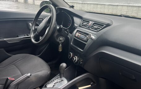 KIA Rio III рестайлинг, 2011 год, 700 000 рублей, 11 фотография