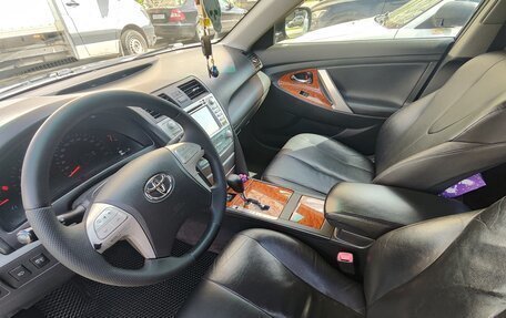Toyota Camry, 2008 год, 900 000 рублей, 12 фотография