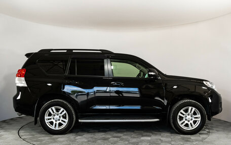 Toyota Land Cruiser Prado 150 рестайлинг 2, 2013 год, 2 199 000 рублей, 4 фотография