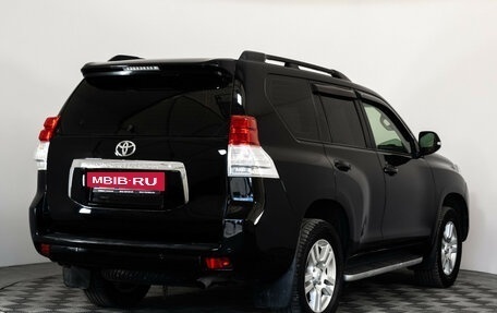 Toyota Land Cruiser Prado 150 рестайлинг 2, 2013 год, 2 199 000 рублей, 5 фотография