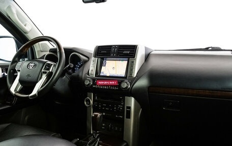 Toyota Land Cruiser Prado 150 рестайлинг 2, 2013 год, 2 199 000 рублей, 9 фотография