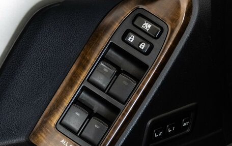 Toyota Land Cruiser Prado 150 рестайлинг 2, 2013 год, 2 199 000 рублей, 23 фотография