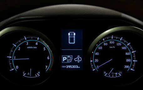 Toyota Land Cruiser Prado 150 рестайлинг 2, 2013 год, 2 199 000 рублей, 27 фотография