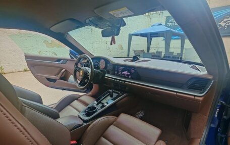 Porsche 911, 2021 год, 15 300 000 рублей, 11 фотография