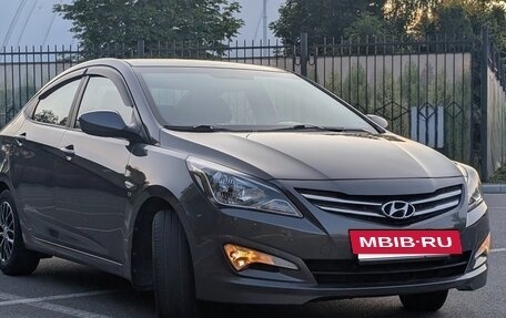 Hyundai Solaris II рестайлинг, 2016 год, 1 100 000 рублей, 4 фотография