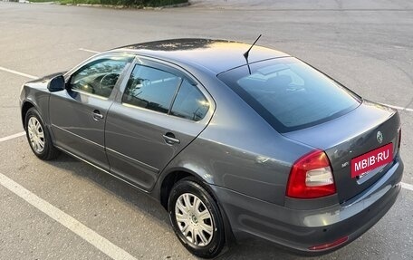 Skoda Octavia, 2011 год, 975 000 рублей, 2 фотография
