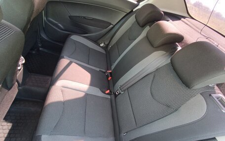 Peugeot 408 I рестайлинг, 2014 год, 830 000 рублей, 9 фотография