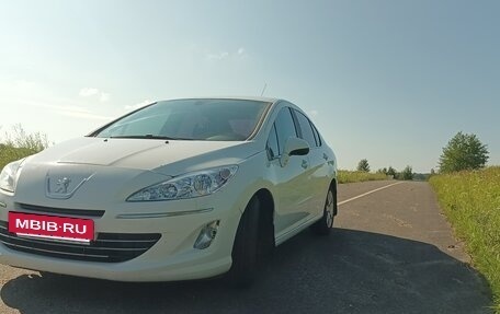 Peugeot 408 I рестайлинг, 2014 год, 830 000 рублей, 4 фотография