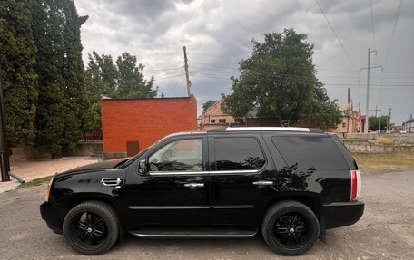 Cadillac Escalade III, 2007 год, 1 650 000 рублей, 5 фотография