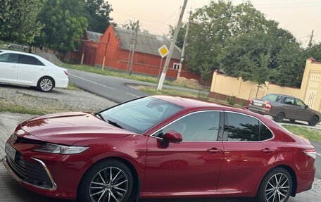 Toyota Camry, 2021 год, 2 700 000 рублей, 9 фотография