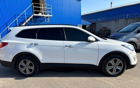 Hyundai Santa Fe III рестайлинг, 2014 год, 1 989 000 рублей, 4 фотография