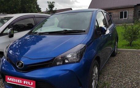 Toyota Vitz, 2016 год, 790 000 рублей, 2 фотография