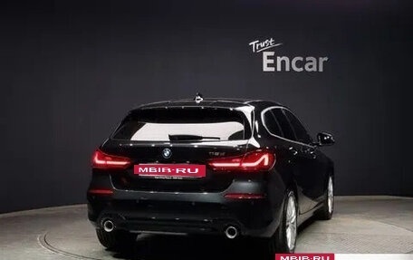 BMW 1 серия, 2021 год, 2 550 000 рублей, 5 фотография
