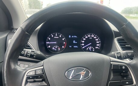 Hyundai Solaris II рестайлинг, 2017 год, 1 399 000 рублей, 4 фотография