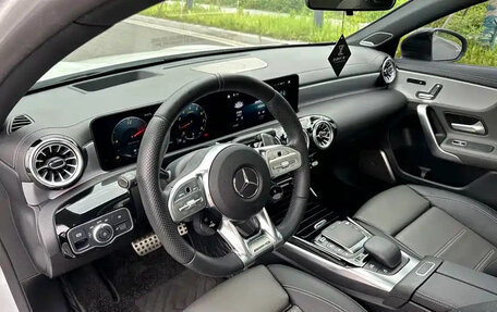 Mercedes-Benz A-Класс AMG, 2021 год, 2 700 000 рублей, 6 фотография