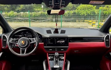 Porsche Cayenne III, 2022 год, 7 250 888 рублей, 7 фотография