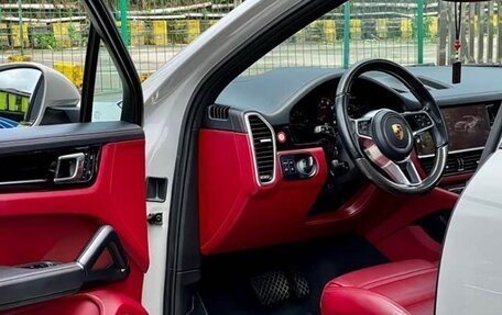 Porsche Cayenne III, 2022 год, 7 250 888 рублей, 13 фотография
