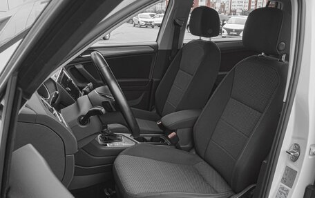 Volkswagen Tiguan II, 2018 год, 2 520 000 рублей, 10 фотография