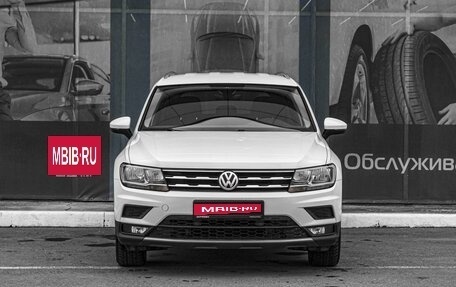 Volkswagen Tiguan II, 2018 год, 2 520 000 рублей, 3 фотография