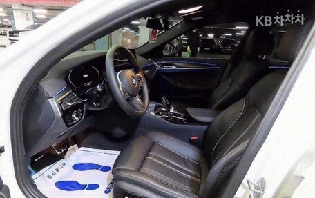 BMW 5 серия, 2022 год, 3 780 000 рублей, 10 фотография